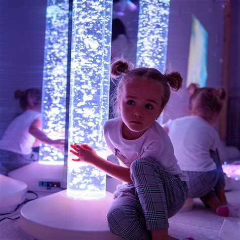 Bublinkový stĺp v Snoezelen miestnosti