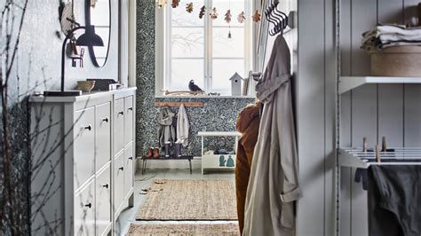 Ilustrácia upratanej a svetlej predsiene