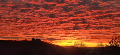Východ slnka nad krajinou