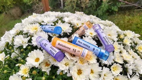 Symbol homeopatie a pochybností