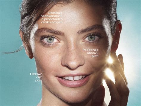 Žena s čistou a žiarivou pleťou