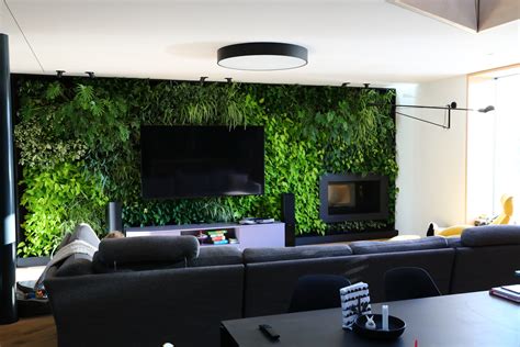 Ilustrácia znázorňujúca spojenie ohňa a vody