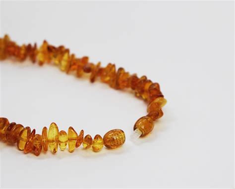 Jantárový náhrdelník