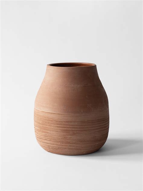 Hliněná nádoba s objeveným sýrem