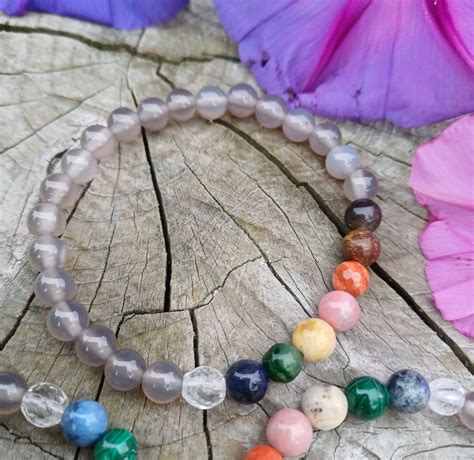 Kombinovaný náramok s rôznymi kameňmi pre Raka