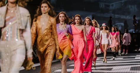 Módna prehliadka oblečenia