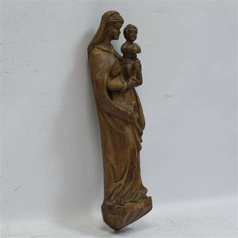 Antická socha bohyne Artemidy