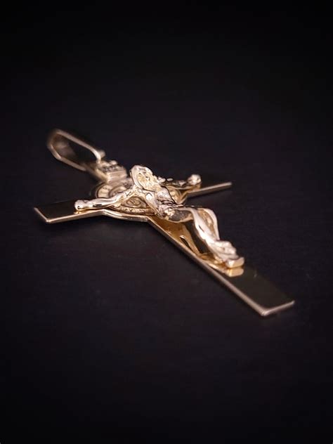 Benediktínsky kríž