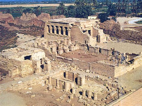 Chrám Hathor v Dendere