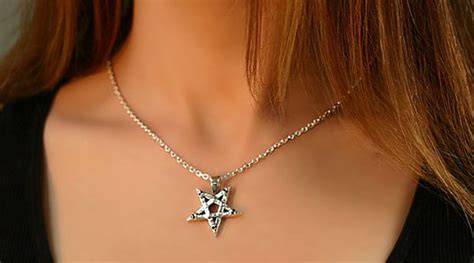 Symbol hviezdy s pentagramom
