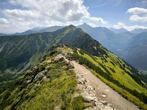 Malebná horská krajina Slovenského raja