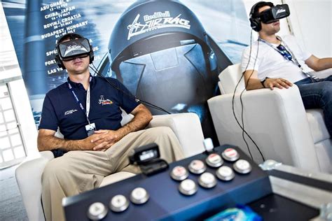 Muž v kokpite virtuálnej reality