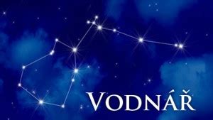 Vodnár s pohľadom upretým na hviezdy, symbolizujúci jeho sny a optimizmus