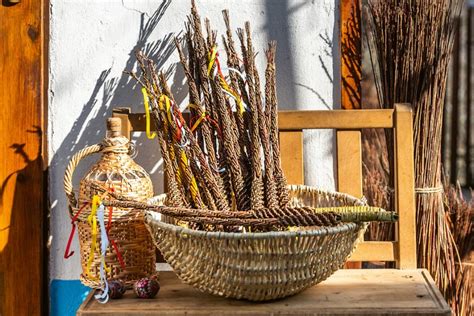 Veľkonočné vajíčka a korbáč