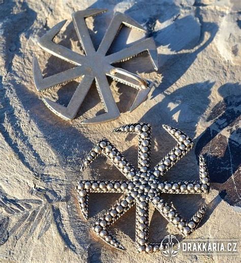 Slovanské amulety a symboly