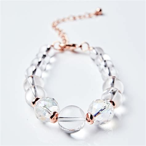 Priesvitný krištáľový náramok