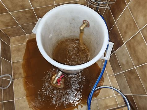 Potrubie s upchatým odpadom