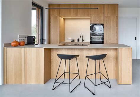 Harmonický interiér s Feng Shui obrazmi