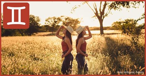 Blíženci symbolizujúci komunikáciu a pohyb