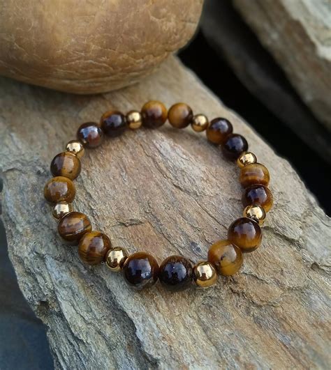 Náramok z tigrieho oka