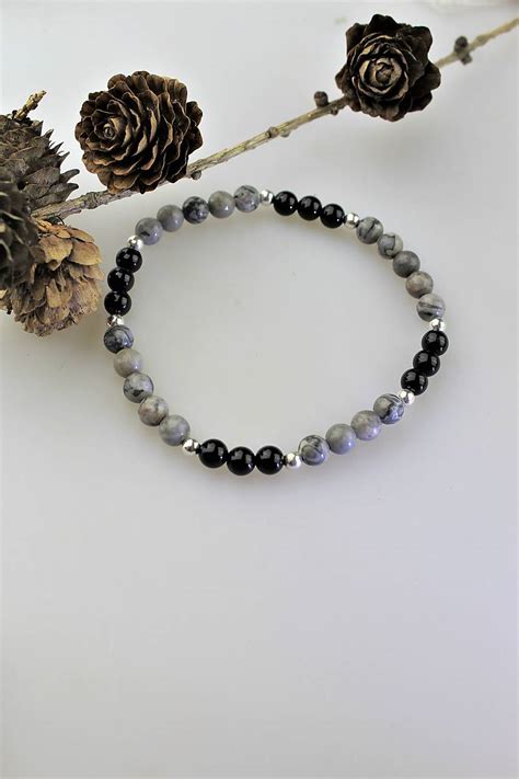 Náramok z jaspisu, symbol rovnováhy