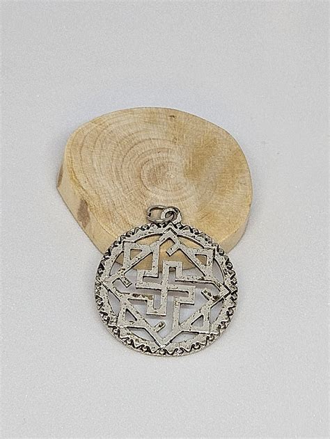 starodávny amulet