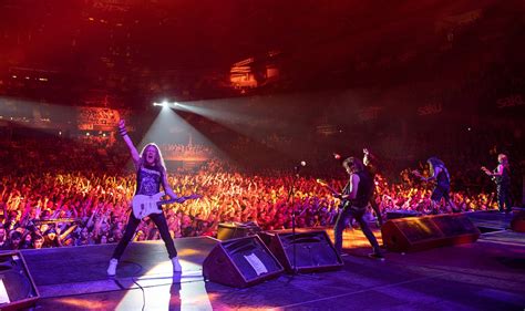 Koncertná scéna heavy metalu