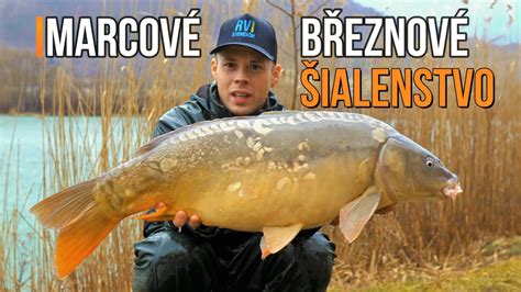 Symbol Rýb na čele ženy