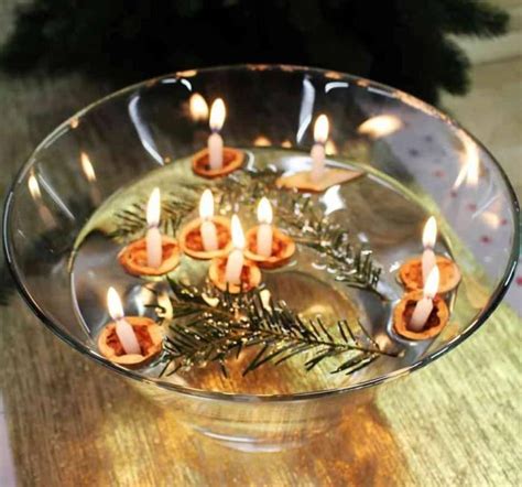 Ilustrácia sviečky horiacej v miske s vodou a soľou