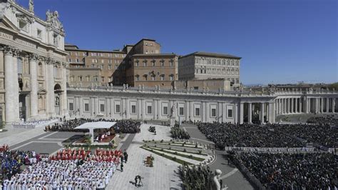 Vatikánske námestie