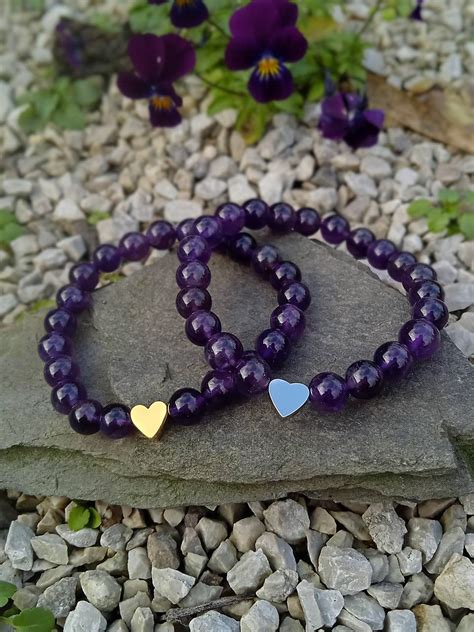 Náramok z ametystu, sodalitu a turkenitu