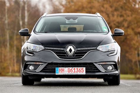 Interiér Renault Mégane Grandtour s dotykovým displejom
