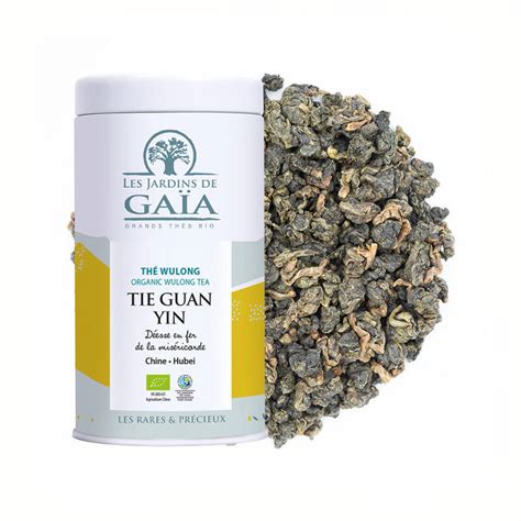 Detailné zobrazenie suchých listov čaju Tie Guan Yin
