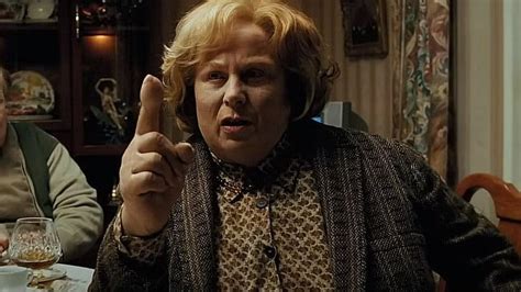 Teta Marge pri nafúknutí v dome Dursleyovcov