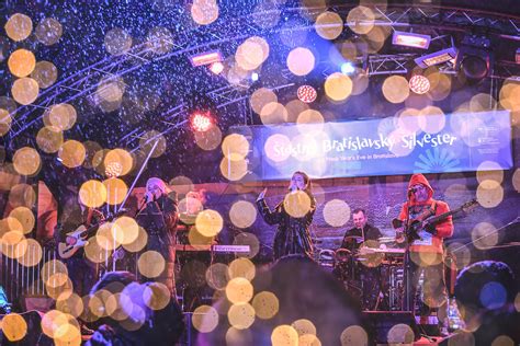 Kvantová superpozícia a častica na viacerých miestach