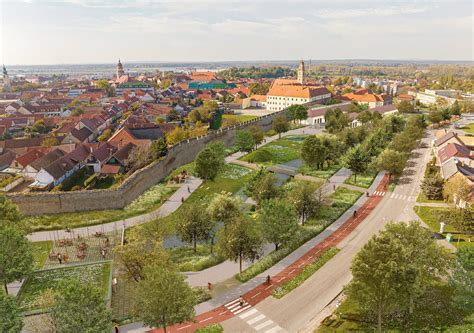 Letecký pohľad na Želiezovský park a okolie kaštieľa