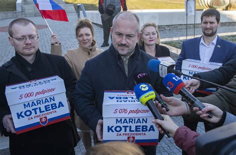 Marian Kotleba počas vystúpenia v parlamente