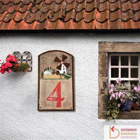 Rôzne štýly popisných čísel domov