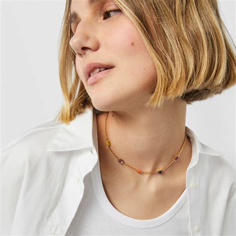 Náhrdelník s drahými kameňmi pre Škorpióna