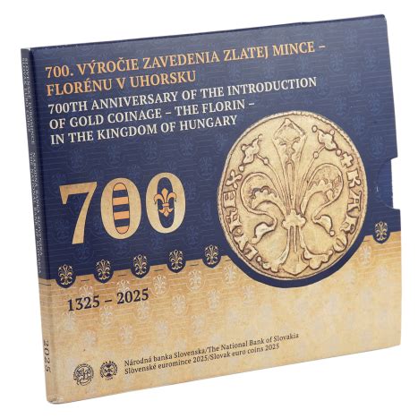 Detail zlatej žaby s mincami