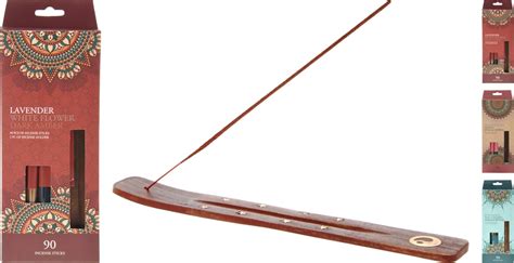 Rôzne druhy vykurovadiel a vonných tyčiniek