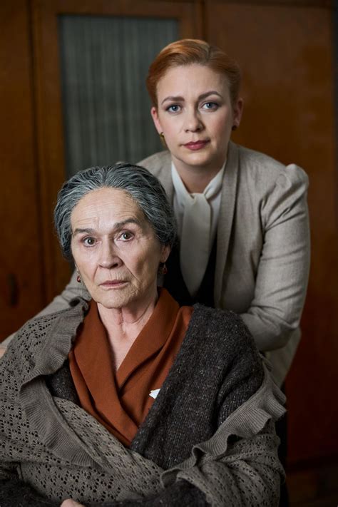 Ilustrácia muža Blíženca s dvoma tvárami symbolizujúca dualitu