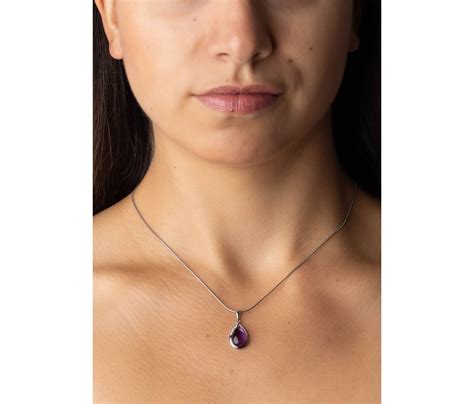 Ametystový šperk s prírodným brúsením