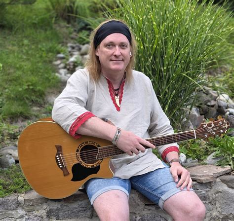 skupina Breaking The Tarot počas nahrávania v štúdiu