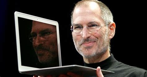 Portrét Steva Jobsa, vizionára a zakladateľa Apple