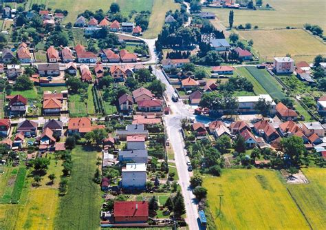 Letecký záber na osadu Rajneeshpuram v Oregone