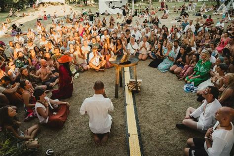 historická symbolika a ezoterické rituály
