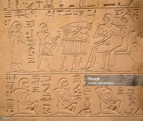 Hieroglyfy na chráme