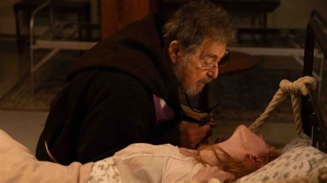 Ilustrácia exorcistu vykonávajúceho rituál