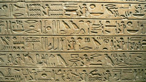 Staroegyptské hieroglyfy zobrazujúce boha Thotha